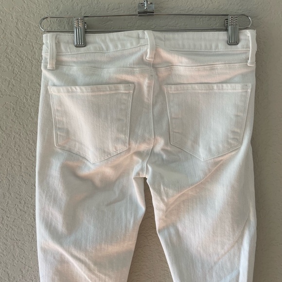 L’Agence Chantal Slim White Distressed Jeans Size 25 - Picture 6 of 11